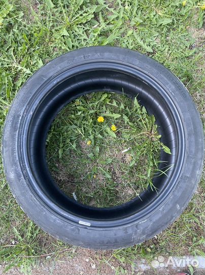 Nokian Tyres Hakka Black 2 245/40 R19 98