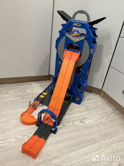 Hot wheels парковка