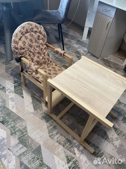 Стульчик для кормления