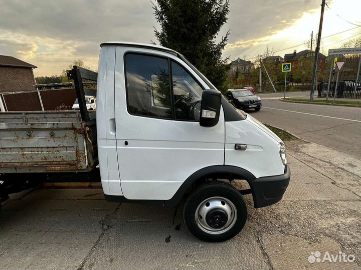 ГАЗ ГАЗель 3302 2.3 МТ, 2003, 1 000 км