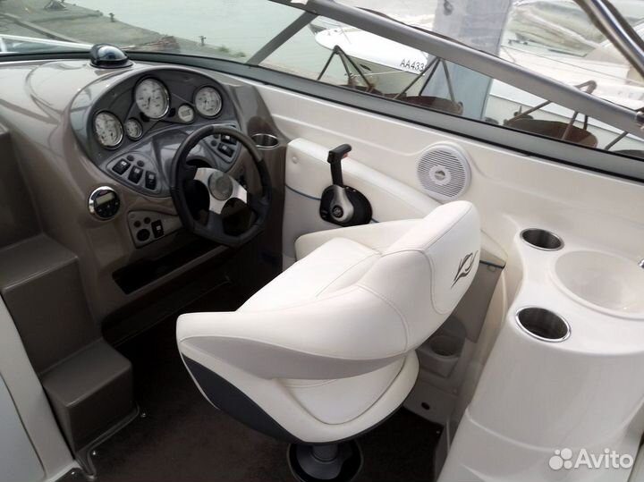 Rinker Captiva 246 CC