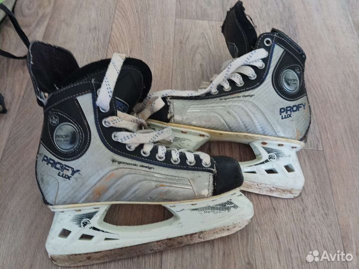 Коньки б/у размер 38