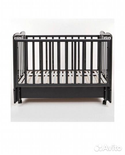 Кровать детская с ящиком