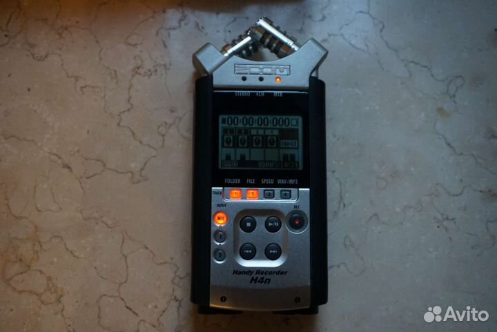 Аудиорекордер Zoom H4n