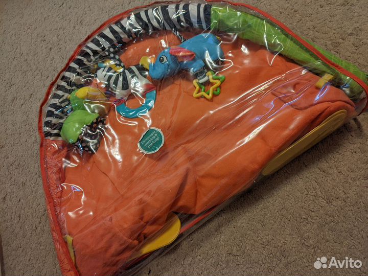 Развивающий коврик