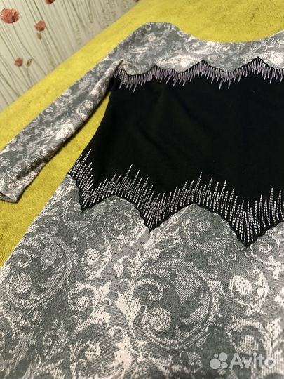 Нарядное платье