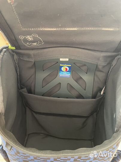 Рюкзак школьный