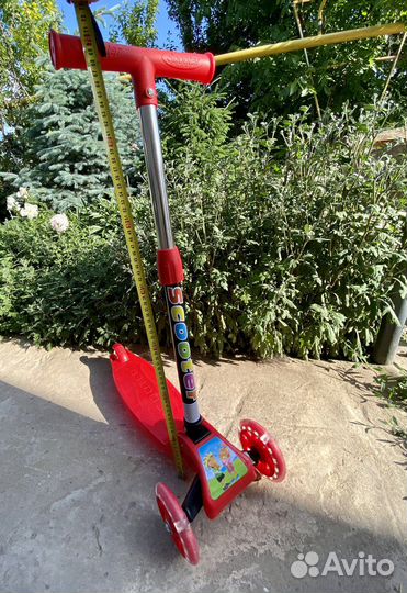Самокат детский со светящимися колесами