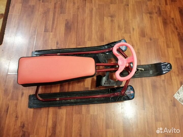 Сани-снегоход