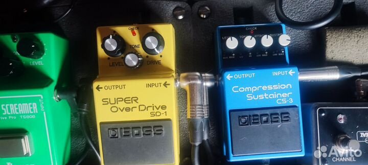 Гитарные педали boss микрафон Shure sm 57