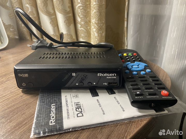 Приемник для цифрового TV Rolsen RDB-510N
