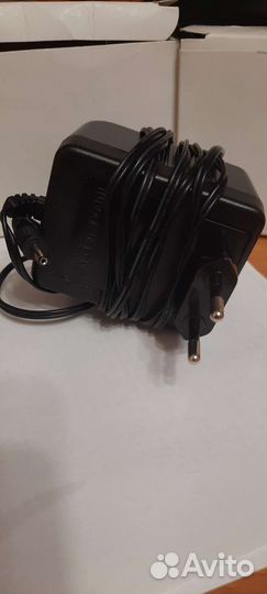 AC/DC адаптер