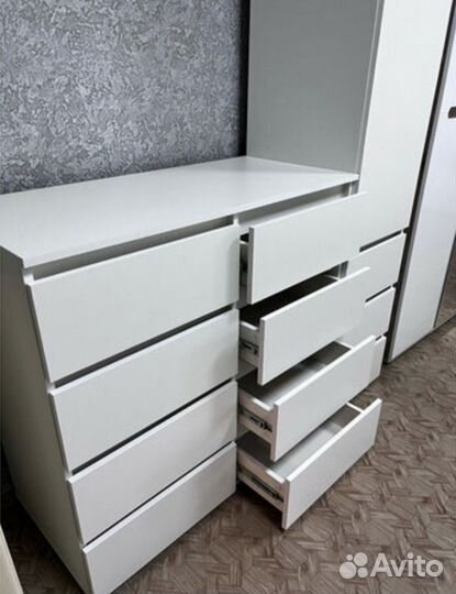 Комод белый