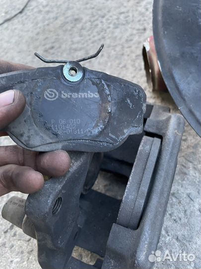 Диски тормозные передние + суппорта BMW E30