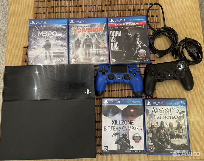 Sony PlayStation 4 500 gb+ игры + 2 джойстика