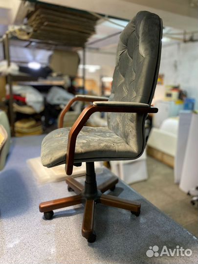 Компьютерное кресло