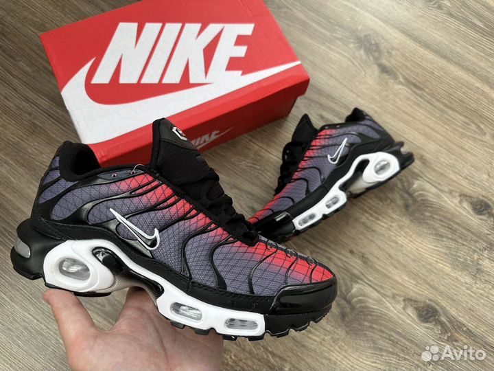 Кроссовки унисекс Nike Air Max TN Plus