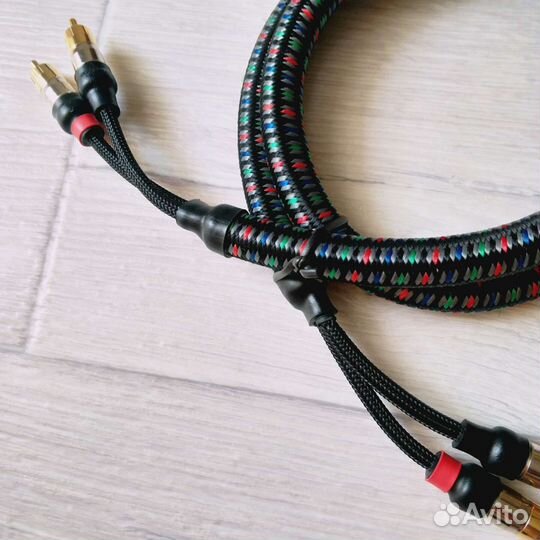 Межблочный кабель 2 rca Audioquest 1м.новый