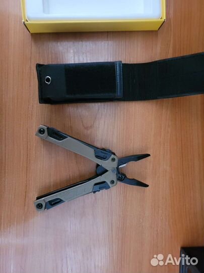 Мультитул leatherman oht