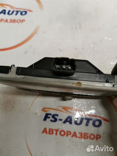 Плафон подсветки салона Kia Ceed хетчбэк 1.6 123