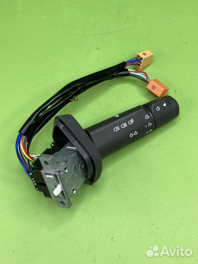 Переключатель подрулевой поворотов.света и стеклоо