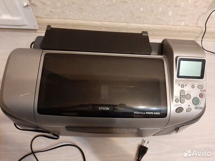 Цветной принтер Epson