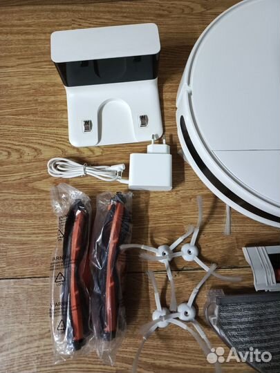 Робот пылесос xiaomi mi robot vacuum mop essential