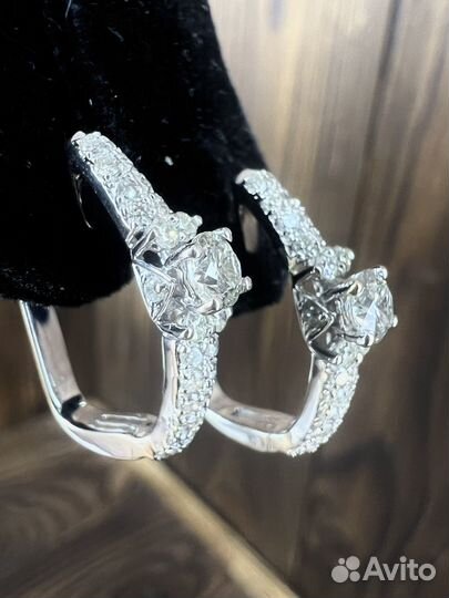 Золотые серьги 585 пробы бриллианты бирка