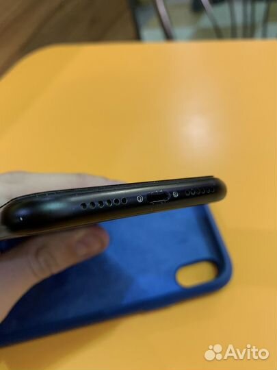 iPhone Xr, 128 ГБ