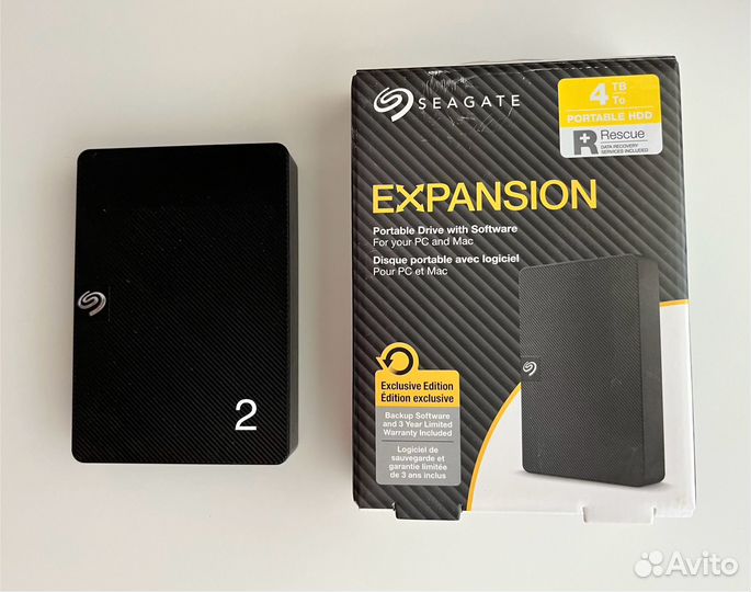 Seagate Expansion 4TB на гарантии