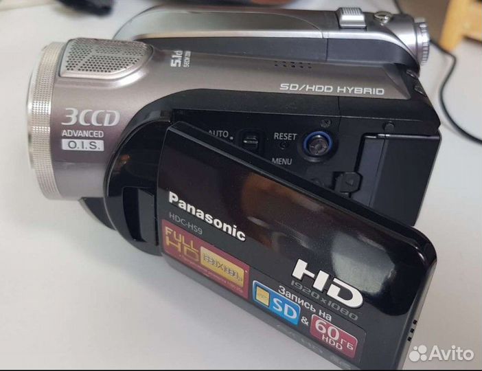 Кинокамера Panasonic HDC-H59