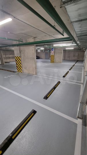 Машиноместо, 16 м²