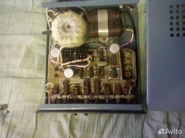 Тв генератор сетчатого поля, для настройки геометр