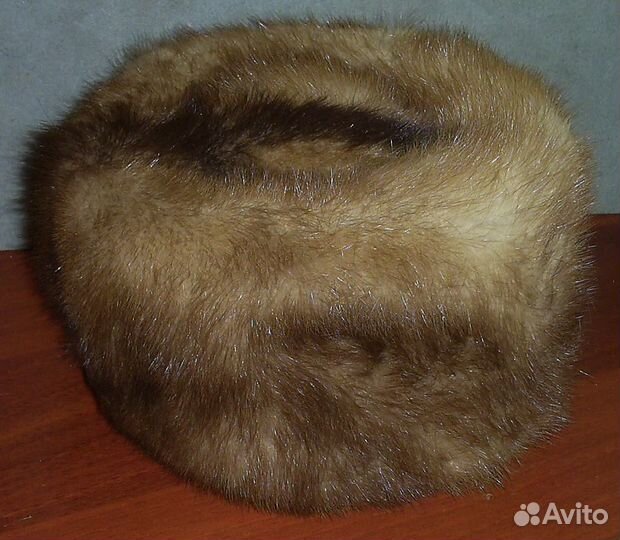 Шапка норковая женская р. 54 б/у в хор. состоянии