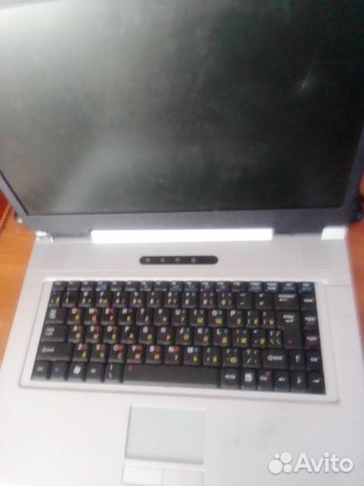 Ноутбук на разбор RoverBook Partner W500 L