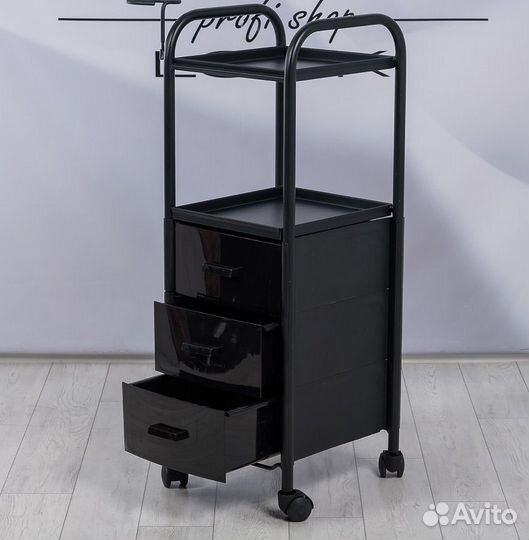Парикмахерская тележка