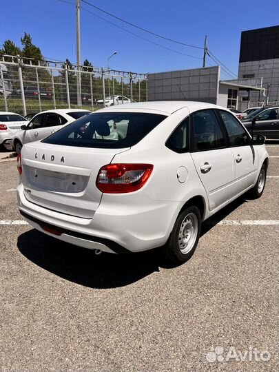 LADA Granta 1.6 МТ, 2024