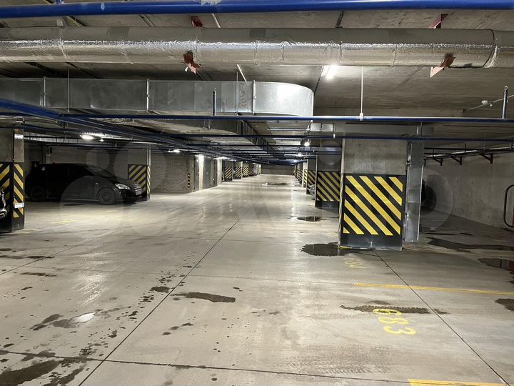 Машиноместо, 13 м²