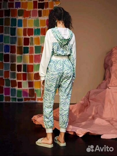 Спортивный костюм новый (S/M)