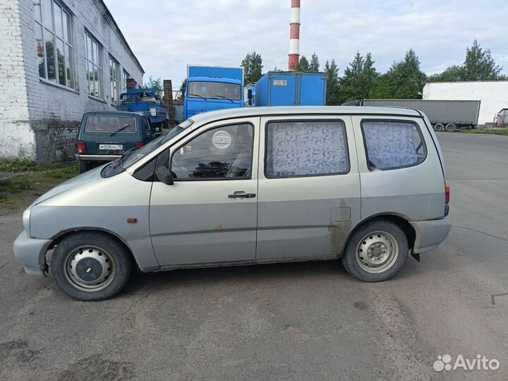 ВАЗ 2120 Надежда, 2002
