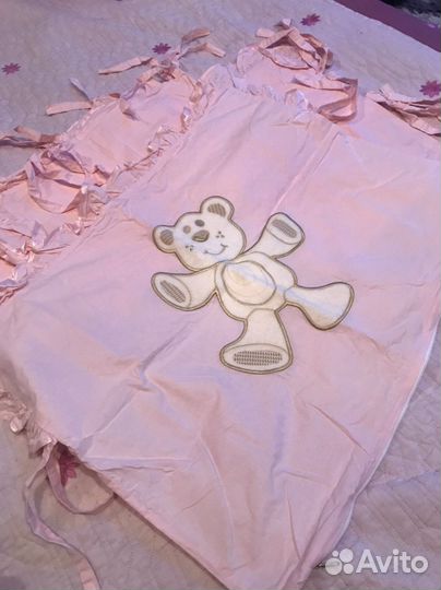 Бортики в детскую кроватку