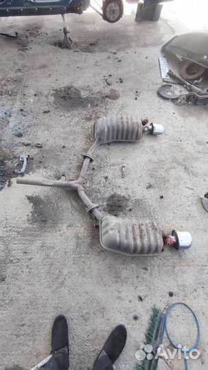 Выхлопная система на Хюндай i40. 11-20