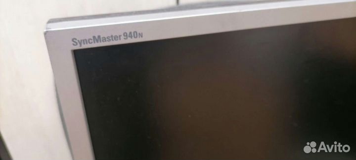 Монитор Samsung 19 дюймов