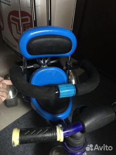 Велосипед детский 3 колесный с ручкой и крышей