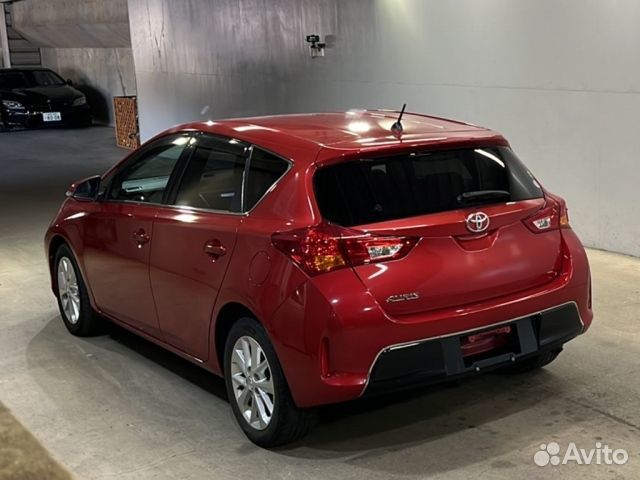 Toyota Auris 1.6 CVT, 2014, 64 000 км