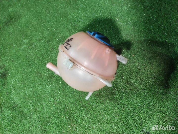 Бачок расширительный Volkswagen Polo Sedan седан