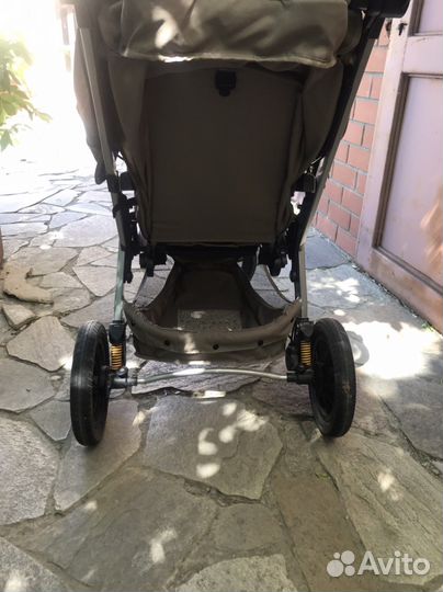 Коляска прогулочная трехколесная Chicco Activ 3