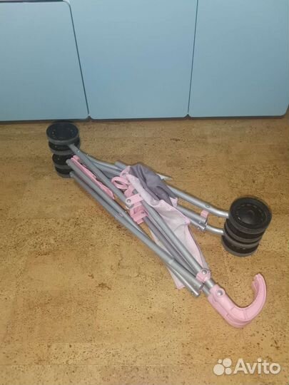 Коляска кукольная