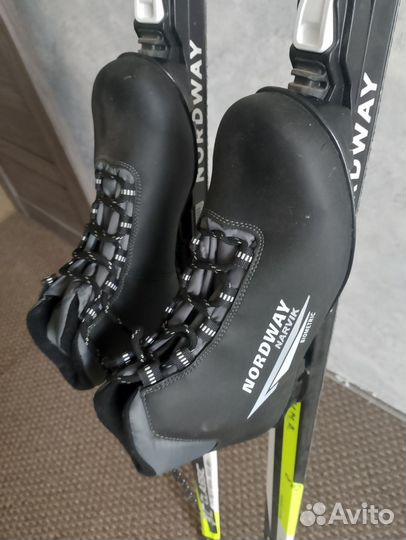 Беговые лыжи