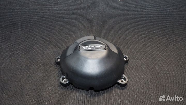 Защитная крышка грм на Yamaha R6 2016